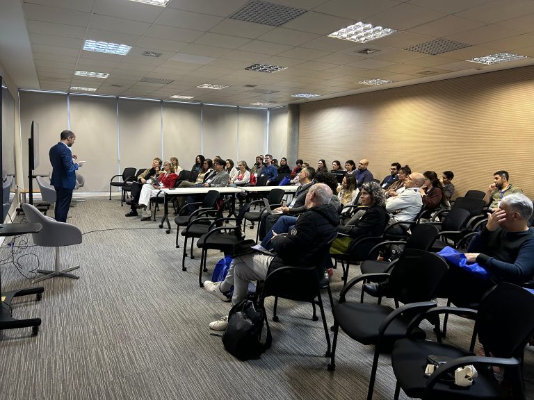 Vigilância de vírus e multiômica marcam a manhã científica do encontro IPSP–IPMon